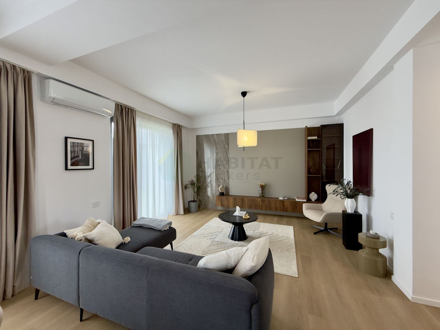 Vila finalizata in Complex Rezidential - Poză 1