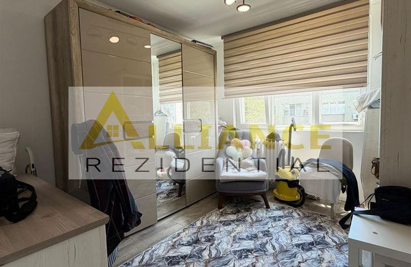 APARTAMENT 4 CAMERE SI 2 BAI DE VANZARE - ZONA METROU 1 DECEMBRIE - Poză 13