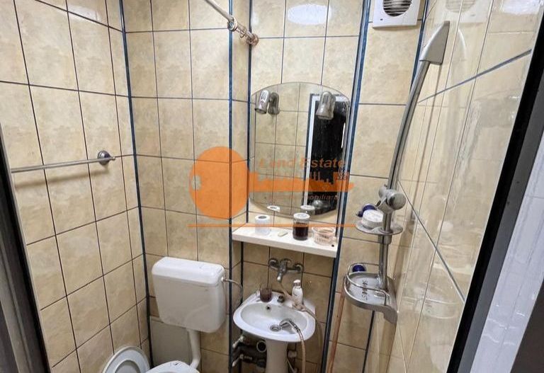 4 camere Apusului-Pacii ( bloc reabilitat ) - Poză 11