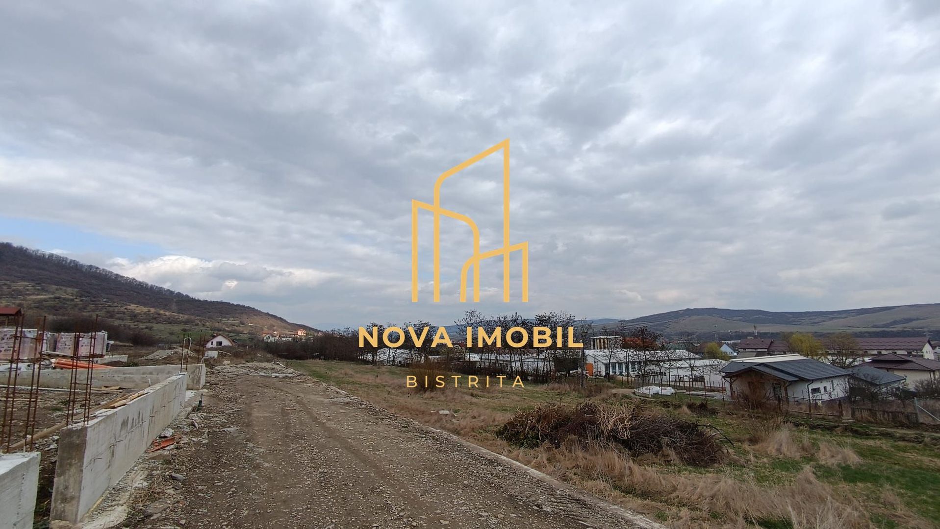 Case la cheie in Viisoara cu o panorama superba - Poză 9