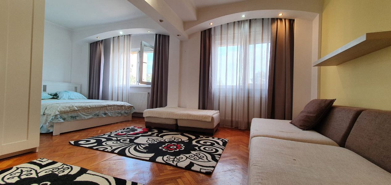 Inchiriere apartament spatios, Centru - Eremia - Poză 2