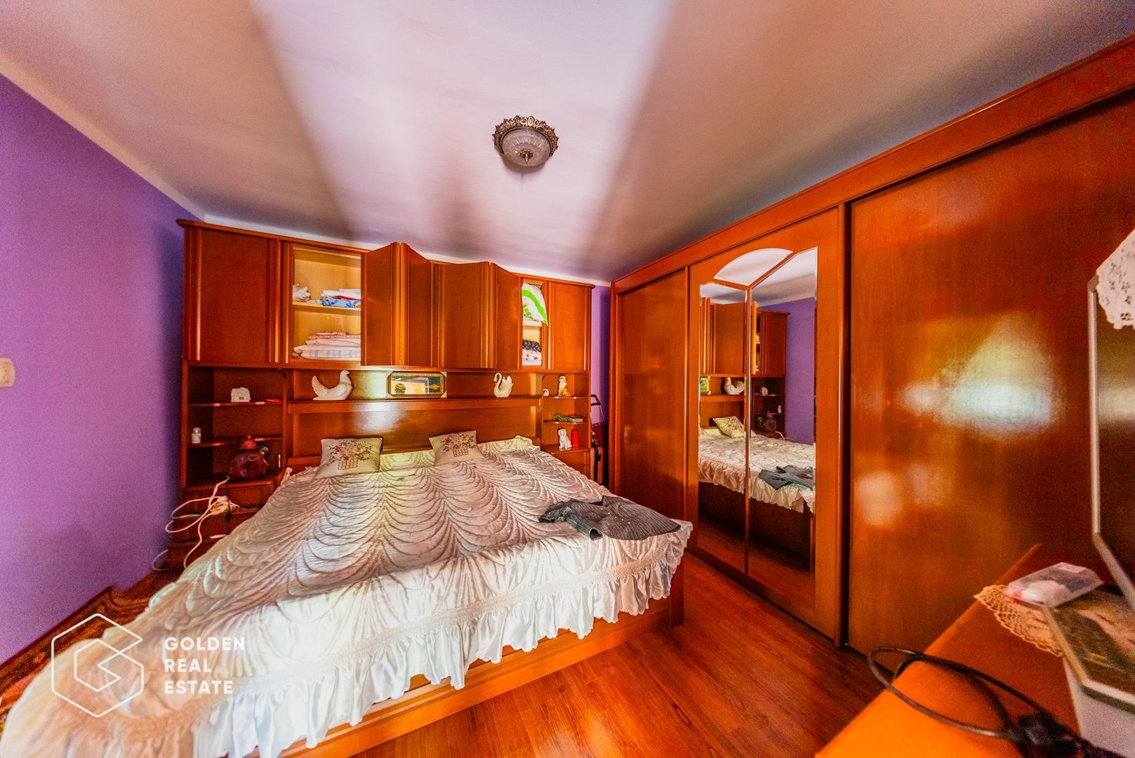 Casa situata in comuna Seitin, la cheie - Poză 22