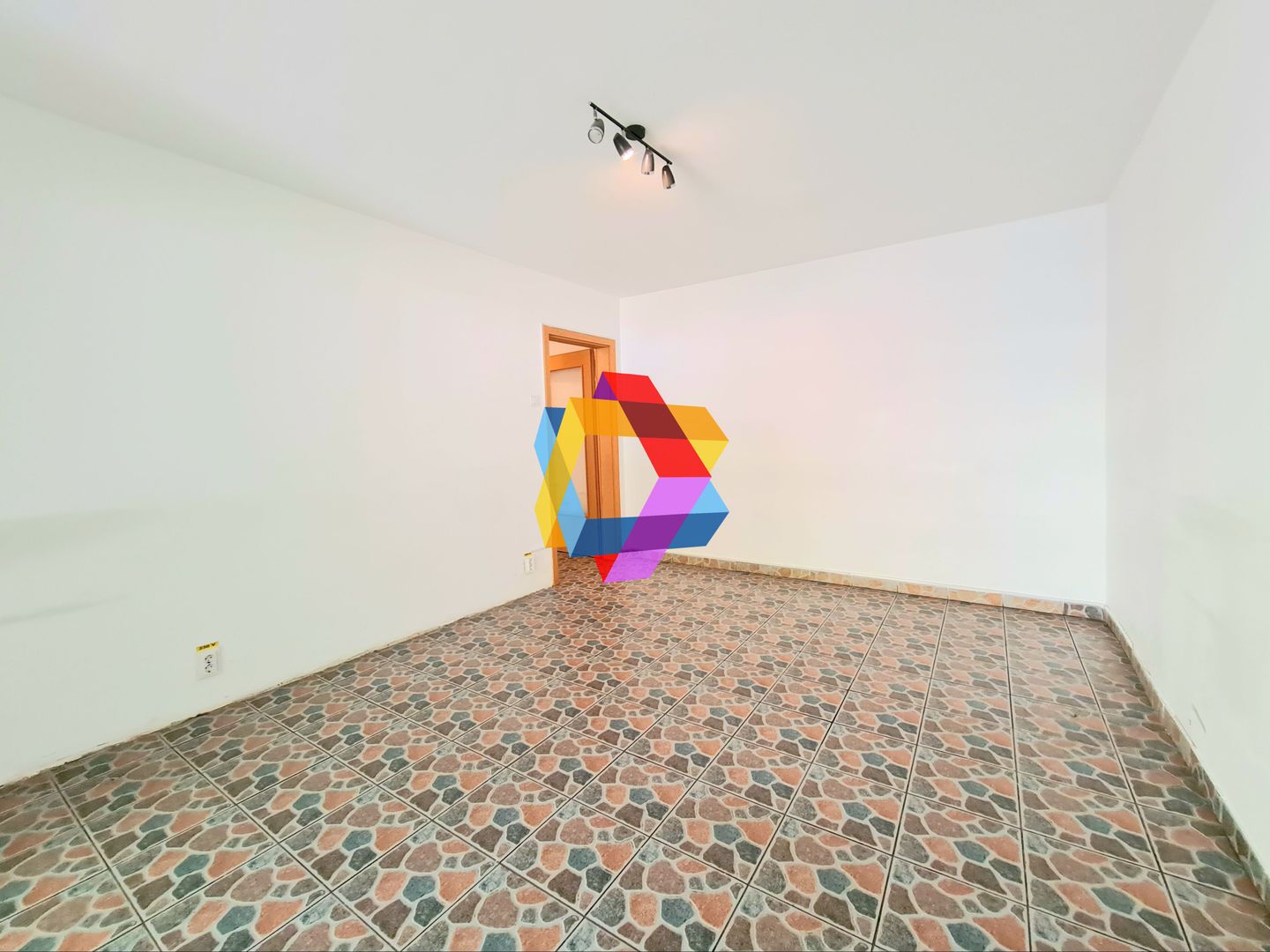 Spatiu birouri de vânzare Brasov - 55 mp  # www.Plus-Imo.ro - Poză 3