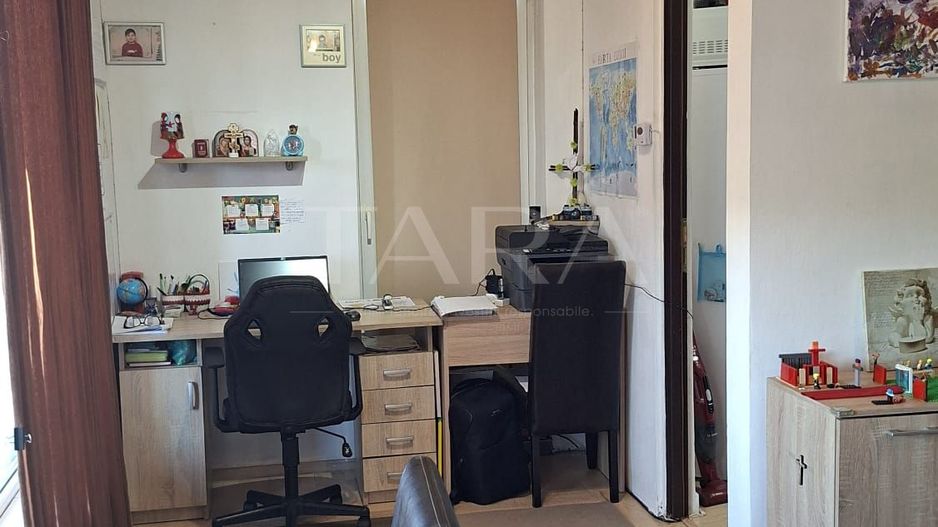 Apartament cu terasă generoasă,spatiu recompartimentabil– zona Petrom. - Poză 3