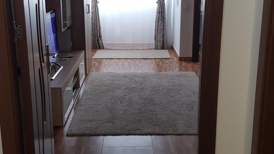 Garsoniera de inchiriat Zona Basarabia-Arena Nationala - Poză 4