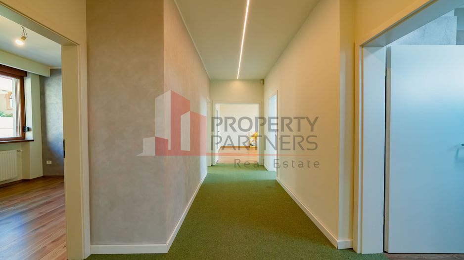 Apartament Duplex Elegant cu Terasă Panoramică – Dealul Cetății, Brașov - Poză 11