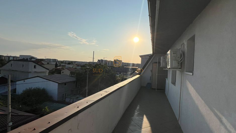 Apartament 3 camere, terasa generoasa, acces metrou Aparatorii Patriei - Poză 13