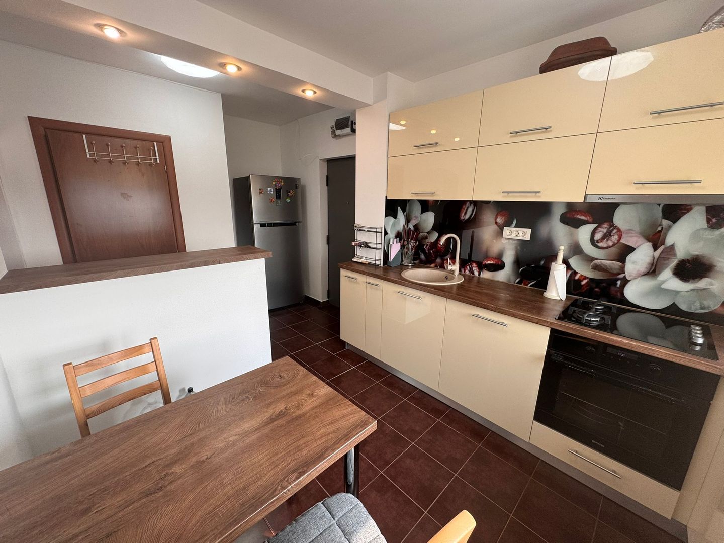 3 Camere Tei 8/10 Renovat - Poză 10