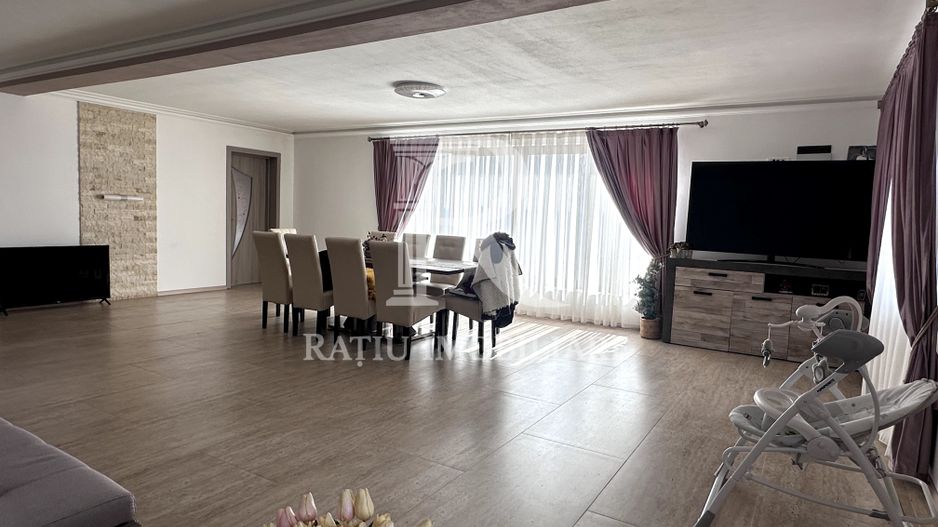 Casa cu 4 camere | Dragesti | Bihor - Poză 2