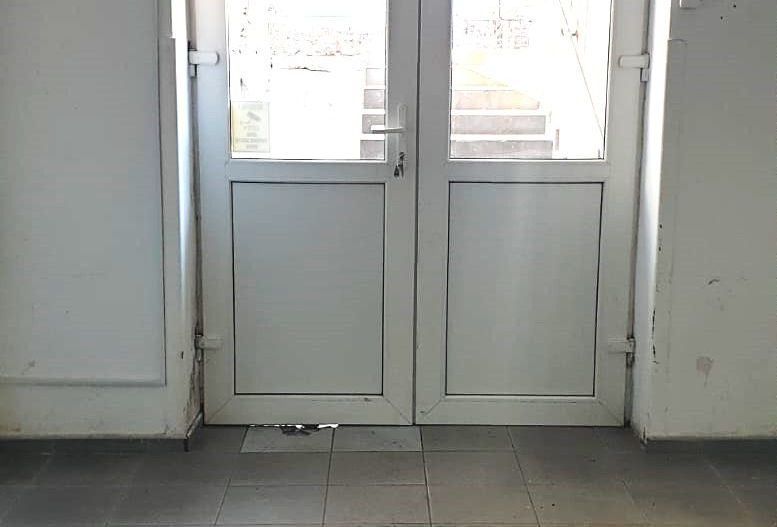 CAZARE MUNCITORI BARTOLOMEU 25 lei/pers./zi - Poză 7