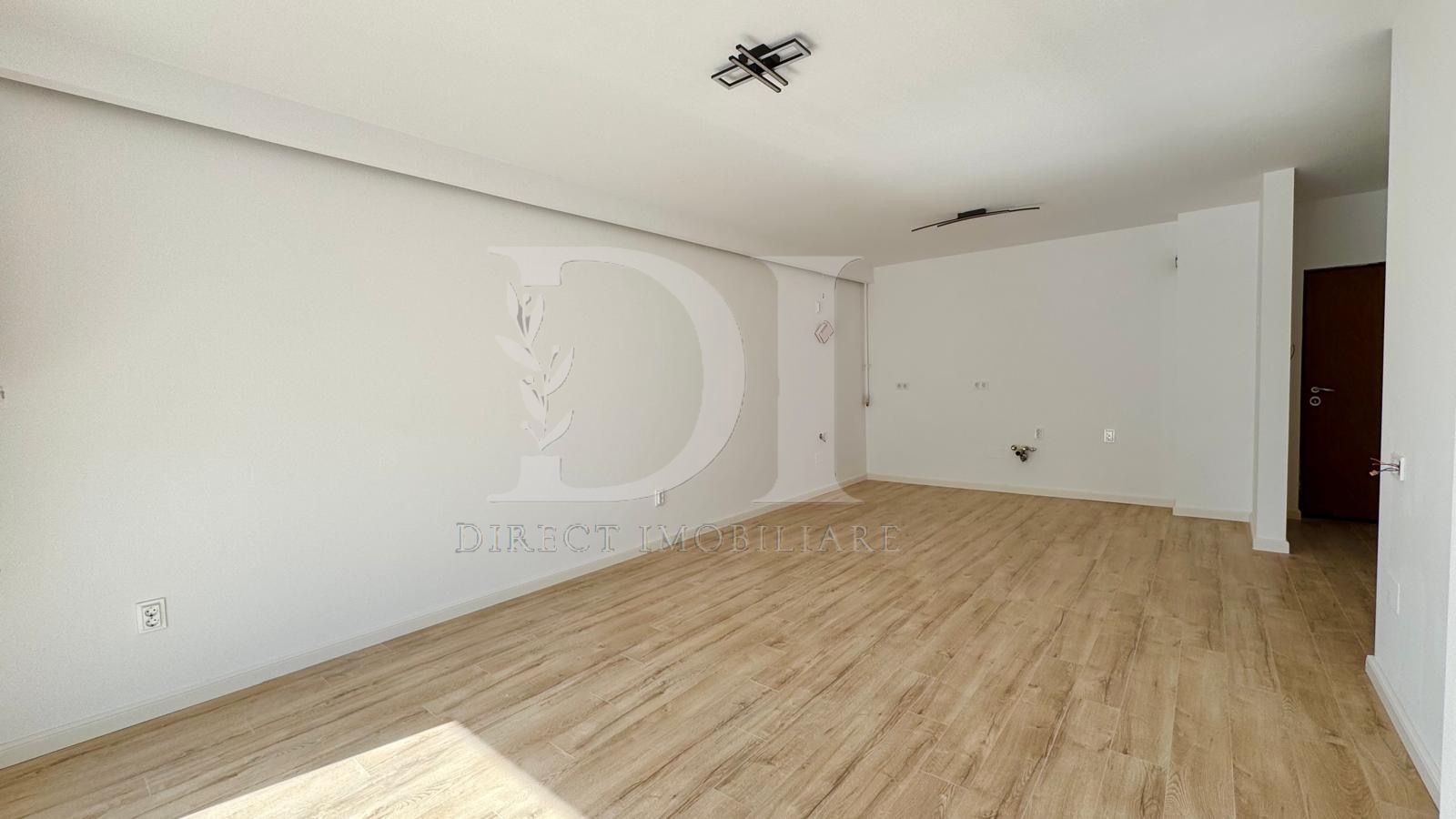 Apartament finisat / etaj intermediar /  Zona Eroilor - Poză 1