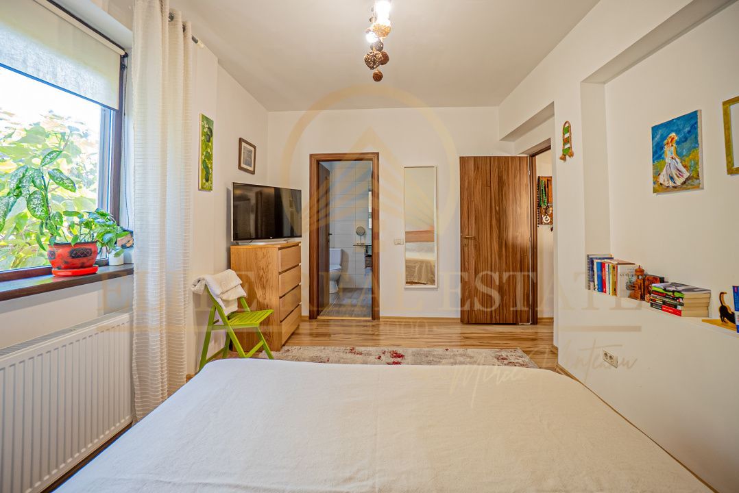 Viluta cocheta cu curte frumoasa in Mamaia Sat! - Poză 16