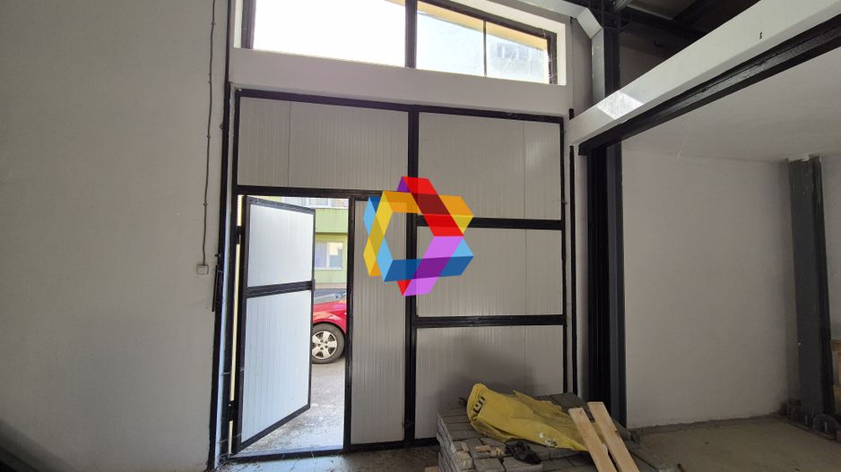 Spatiu de închiriat mica producție sau depozitare Brasov - 135 mp - Poză 3