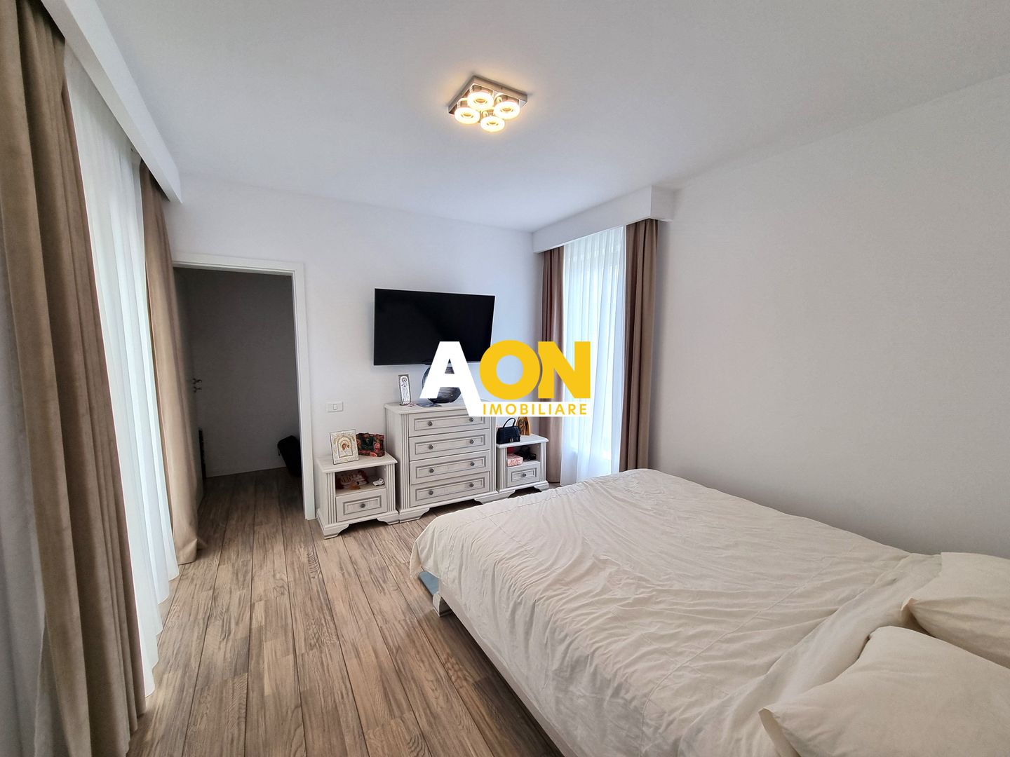 De vanzare casa 4 camere, finisaje de lux, 400mp teren, Alba-Micesti - Poză 5