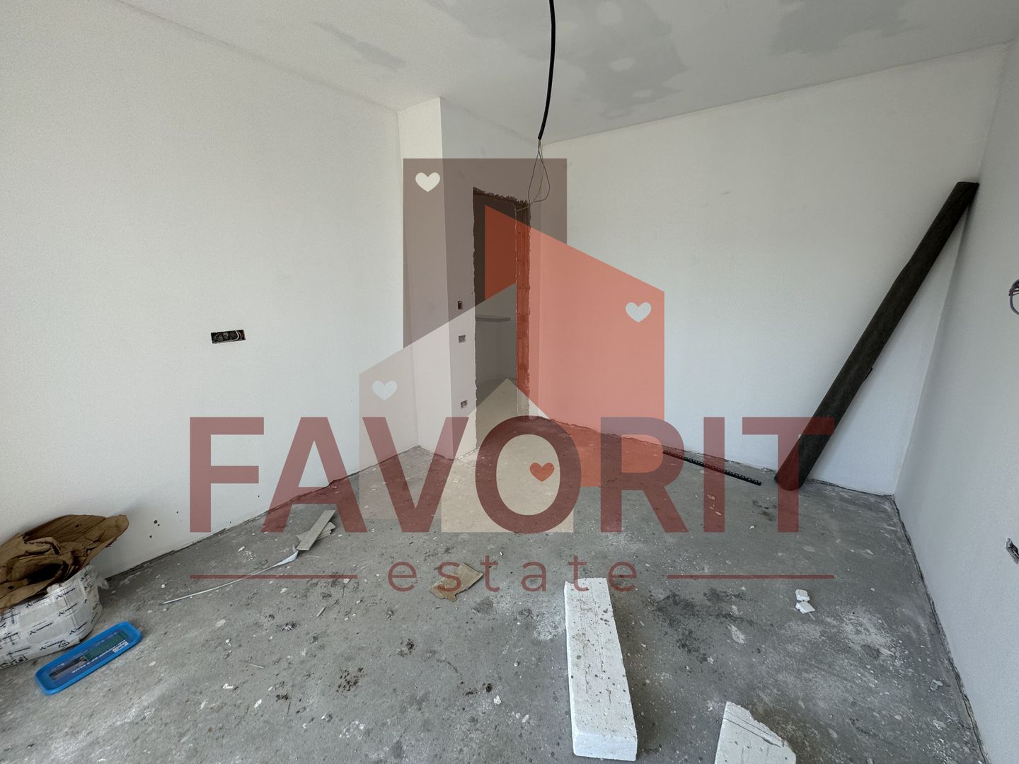 Duplex 5 camere ,despartit prin camera tehnica, finisat la cheie in Mosnita - Poză 10