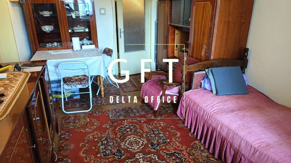 Apartament 3 camere,decomandat,2 balcoane,et. 4,Bdul Decebal - Poză 2