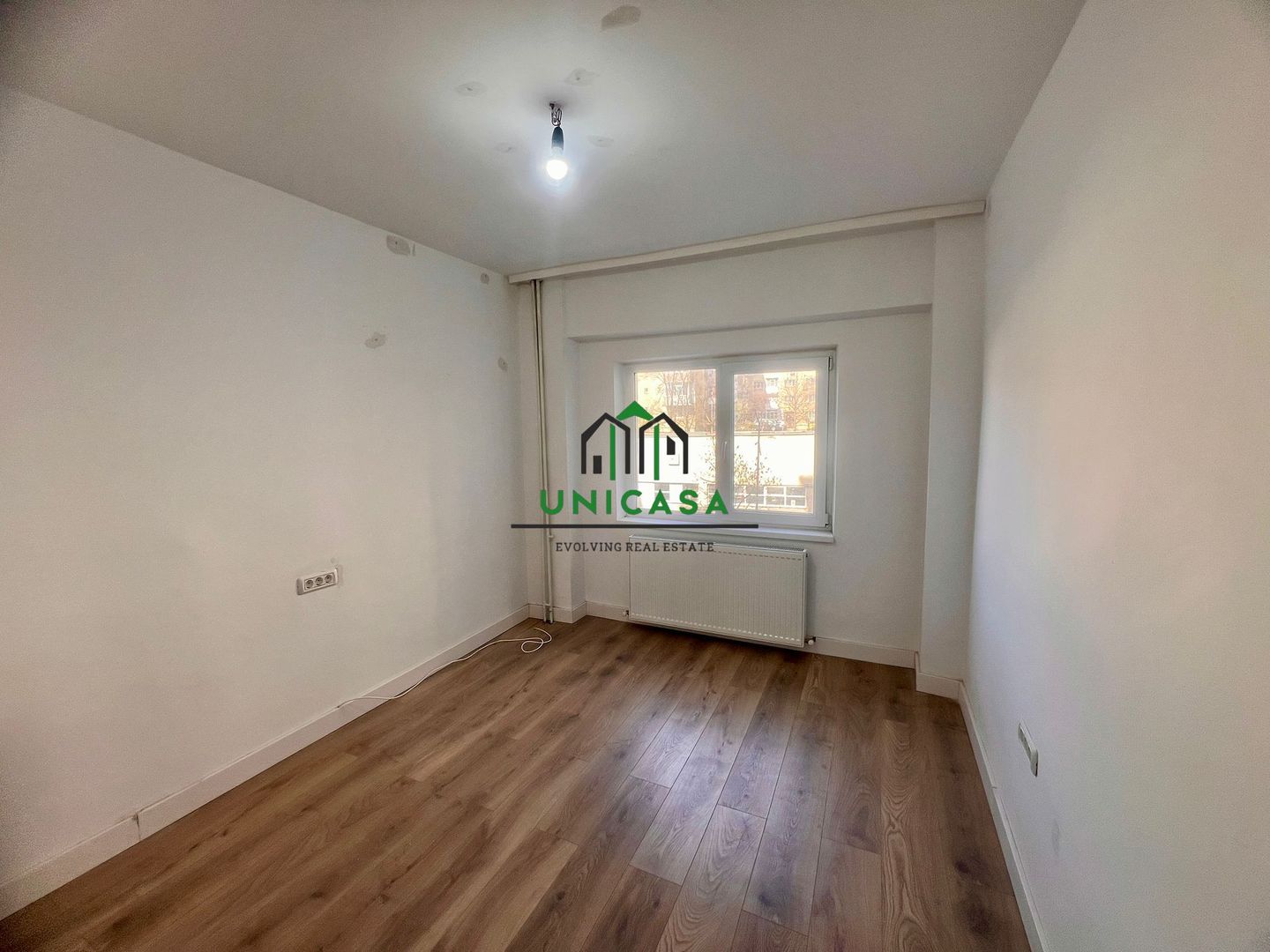Apartament 4 camere /etaj 1 / Ostroveni - Poză 10