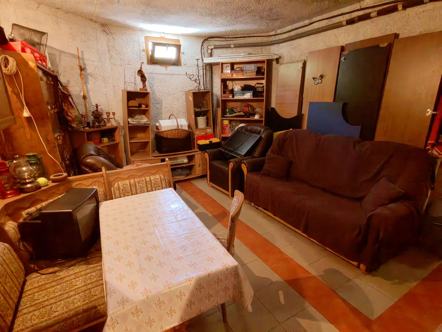 Casa/Vilă  aproape de pădure Vâlcele + 1235 m² teren 160.000 EURO - Poză 16