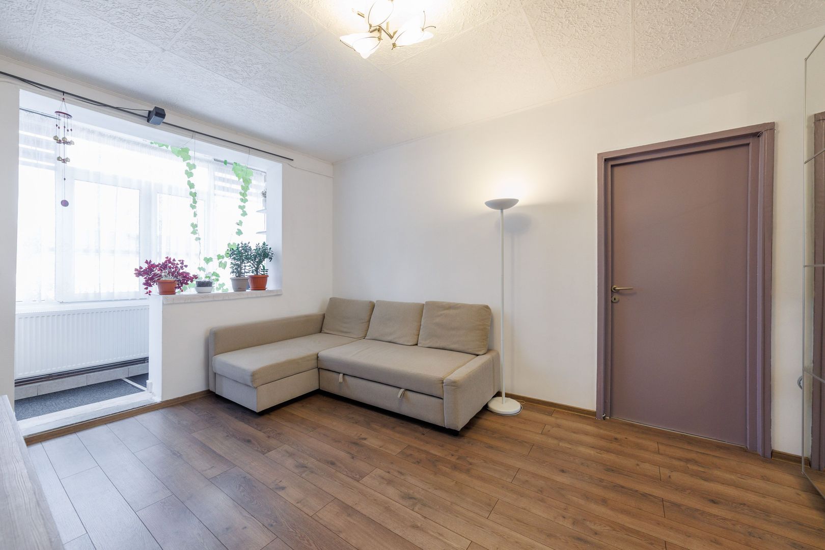 Apartament 2 camere, etaj 3, zona Traian - Poză 2