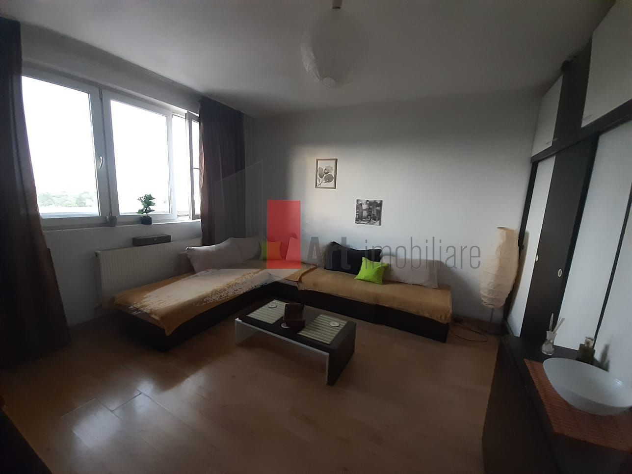 Garsoniera Calea Grivitei cu acces direct la terasa de 200 mp - Poză 3