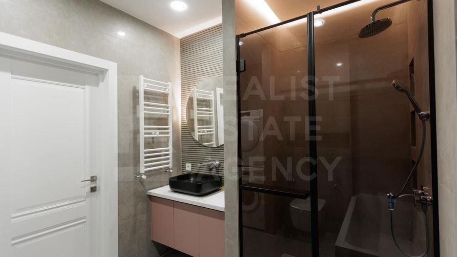 Chirie, apartament, 4 camere, strada Lev Tolstoi, Centru - Poză 17