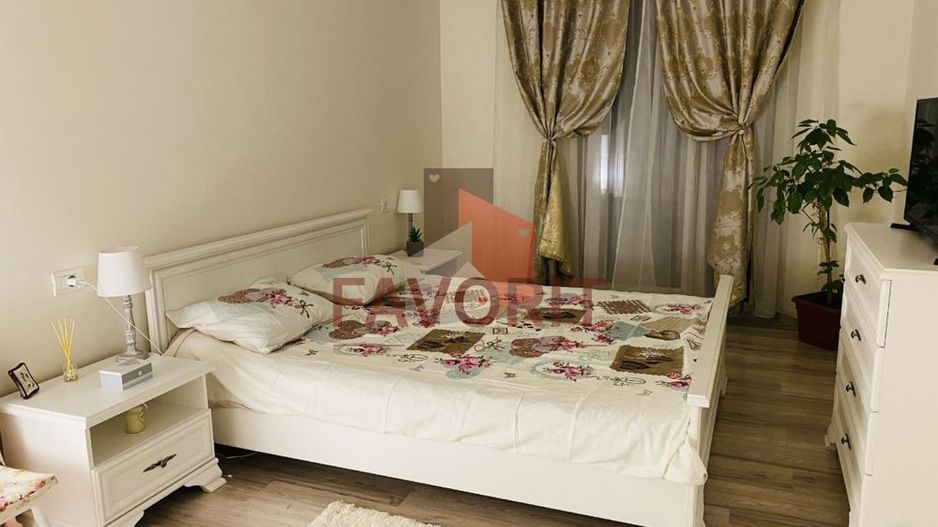 Etaj 1. Mobilat si utilat. Spatios. 2 locuri de parcare - Poză 5