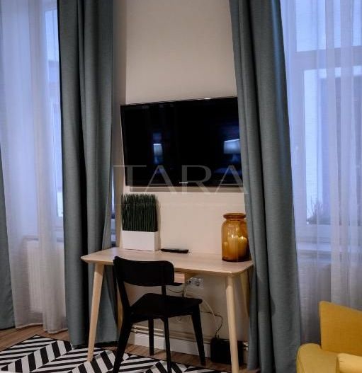 Apartament ultrafinisat în centrul vechi, zona ultracentrala. - Poză 2