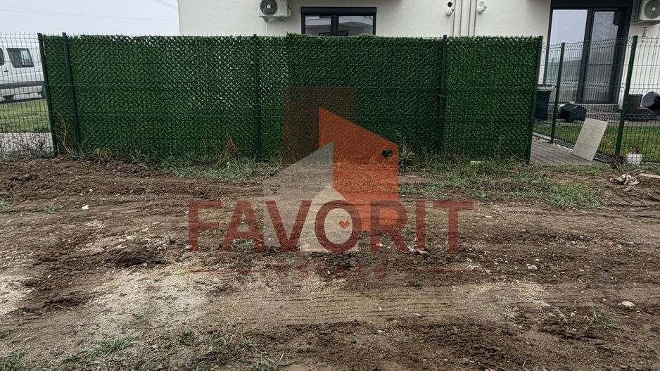 Apartament 2 camere | Decomandat | La asfalt | Curte + 2 locuri de parcare - Poză 12