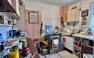 Casa singura la curte  - 7 minute de metrou - Poză 11