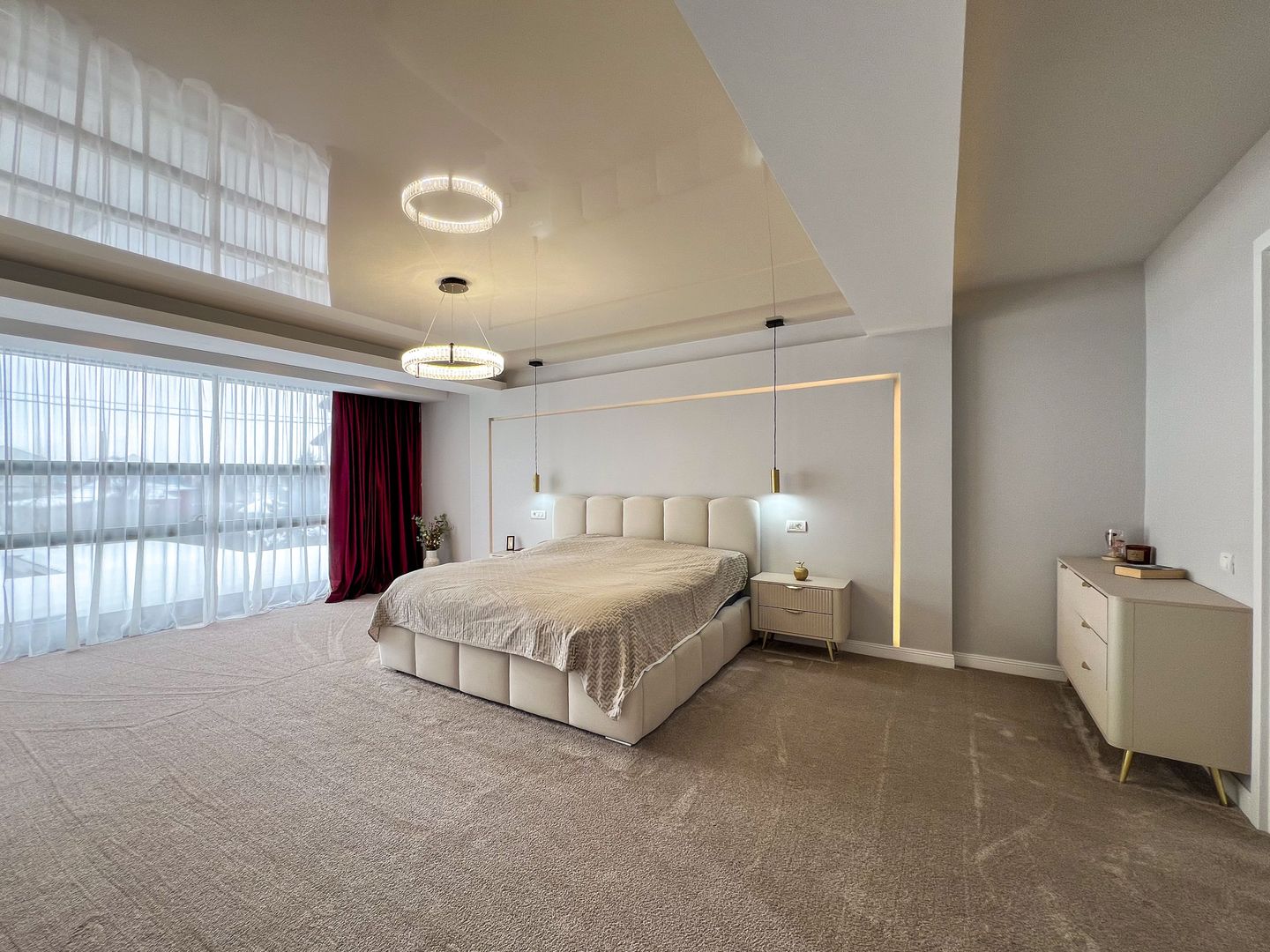 NEW VILLA TO RENT |  Vila premium cu piscina și jacuzzi încălzite - Poză 2