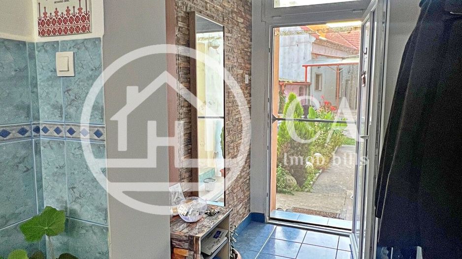 Apartament cu 2 camere de vanzare Ultracentral, Oradea. - Poză 3