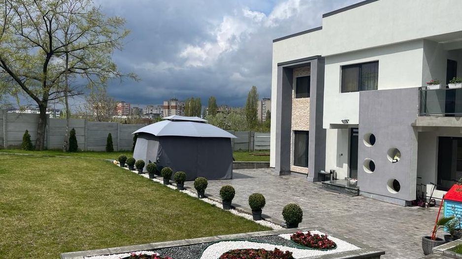 Casa moderna- Cartier George Enescu, Craiova - Poză 2