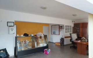 Cladire la cheie 2 ap si 8 garsoniere Deva cartier Grigoresc 495 mp - Poză 2