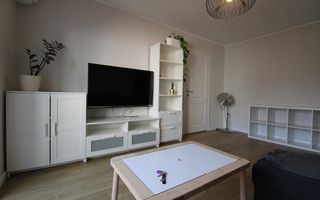 Aradului, 2 camere, centrala proprie - Poză 4