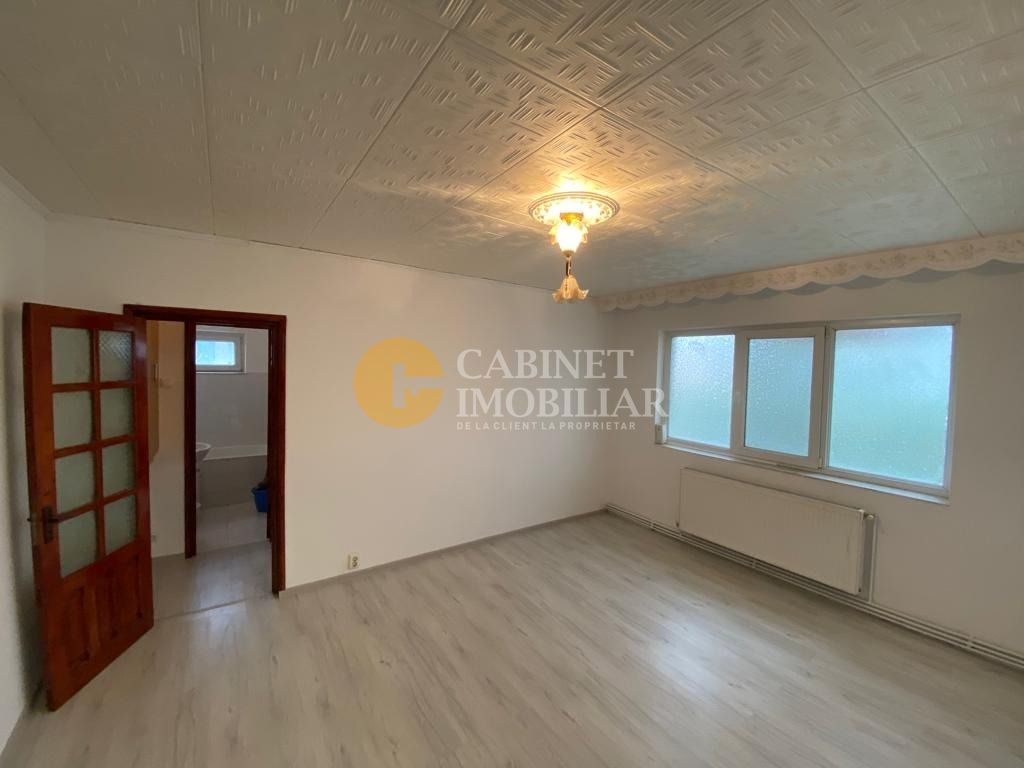 Apartament 2 camere,renovat, zona Dacia - Pasaj Octav Bancila - Poză 1