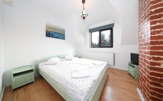 Vilă spațioasă de vânzare în Predeluț, Bran | 2000mp - Poză 29