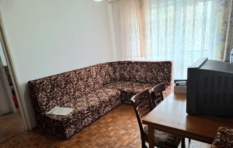 Apartament 2 camere, mobilat sau nemobilat, CF ok, disponibil imediat. - Poză 1
