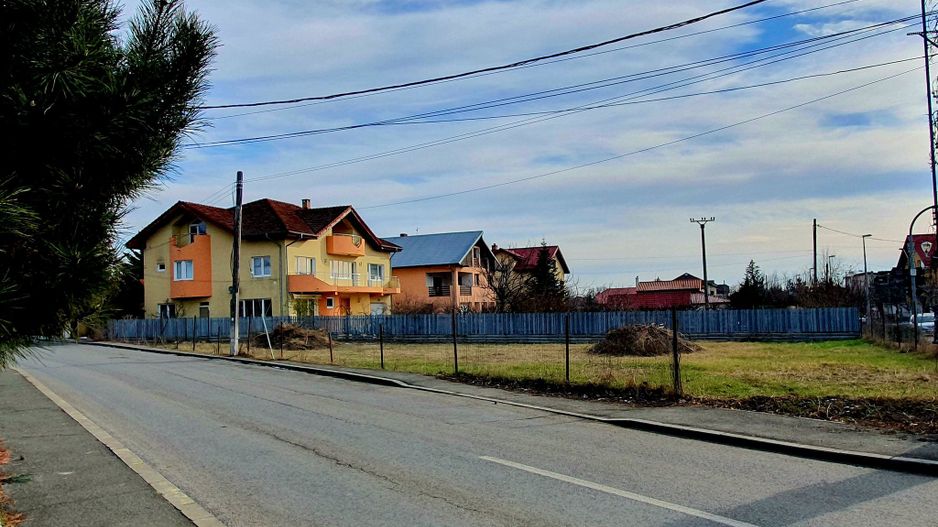 Vânzare teren super interesant în zonă turistică - Poză 2