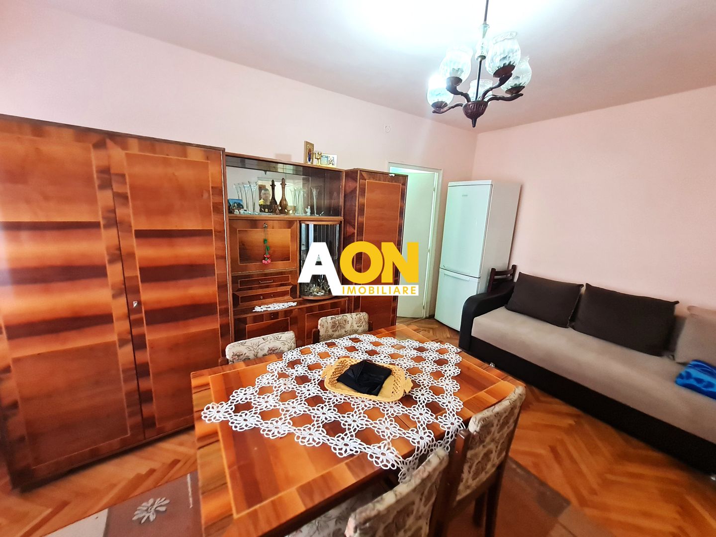 Apartament 2 Camere, 48 mp, Semidecomandat, Zona Cetate - Poză 3