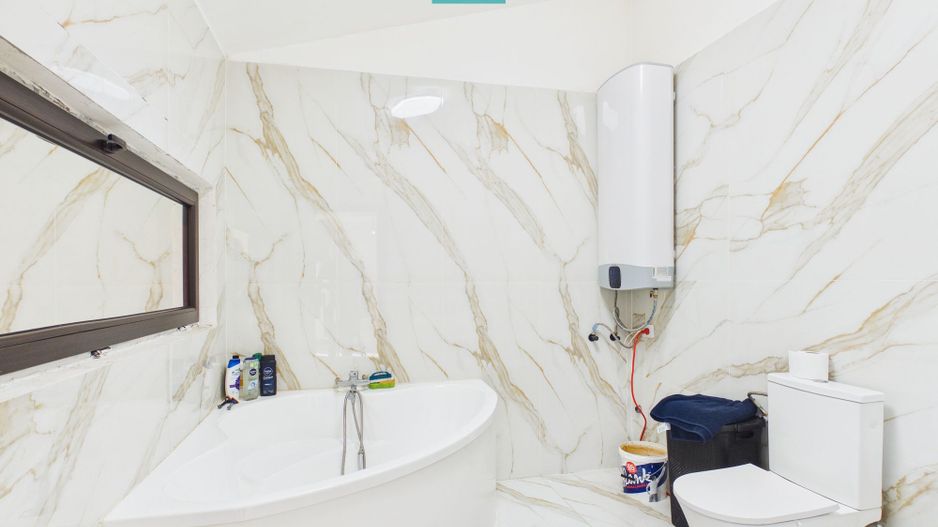 Casă cu 2 camere renovată în Battonya - Poză 6