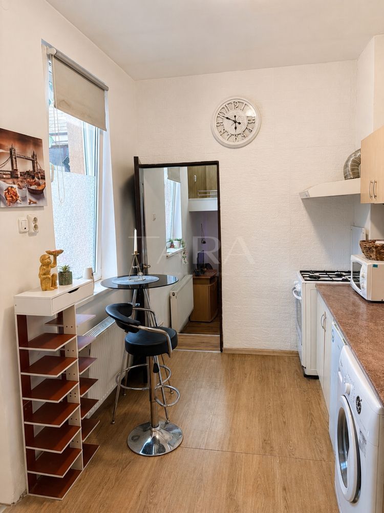 Apartament cu 1 cameră, ideal pentru locuit sau investiție. - Poză 1