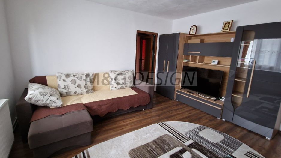 Apartament  camere Girocului etaj 2 cu centrala - Poză 2