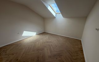 NOU. Disponibil imediat. Decomandat. Zona Soarelui - Poză 5