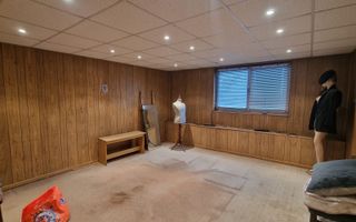 HALĂ INDUSTRIALĂ DE ÎNCHIRIAT | 1.400 MP UTILIZABILI | ORADEA  PRODUCȚIE • DEPOZITARE • BIROURI - Poză 2