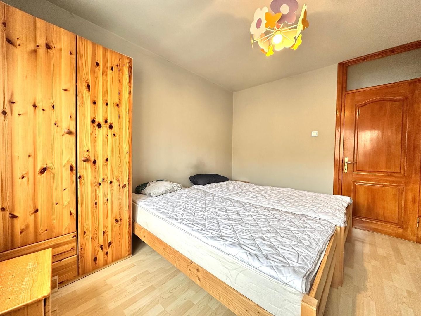Apartament spatios 4 camere + parcare, pretabil ptr ERASMUS - Poză 5
