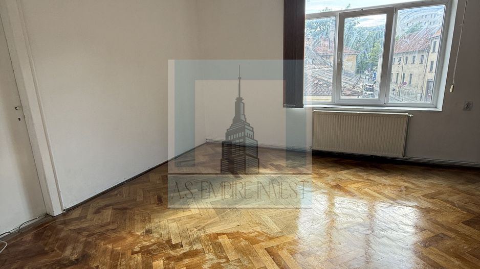 Apartament 4 camere, 94 mp utili-zona CentruI Istoric - Poză 12