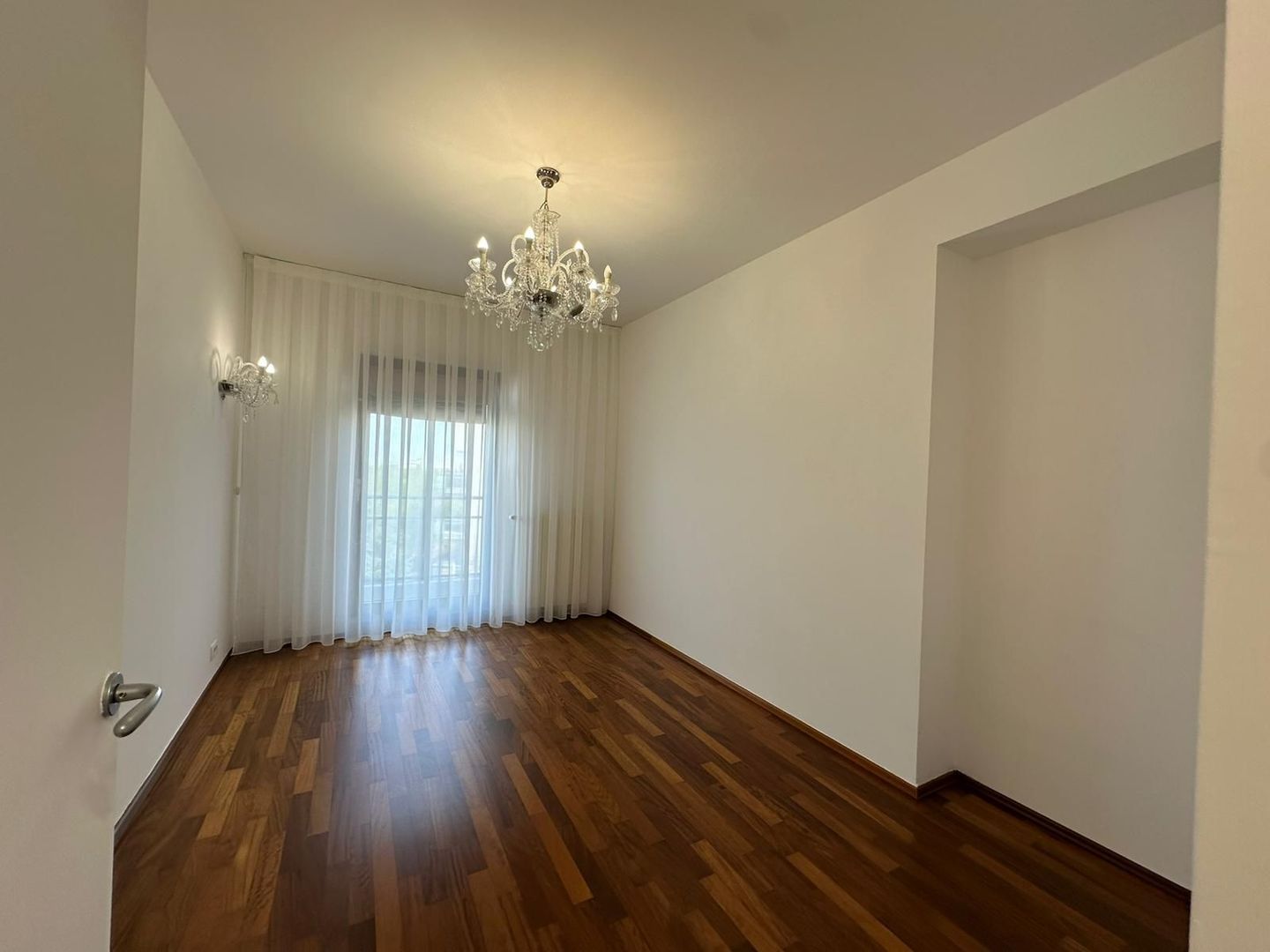 AP. 4 CAMERE- BANEASA, 169 MP - 31 MP TERASA, 2 PARCARI SUBTERANE - Poză 4