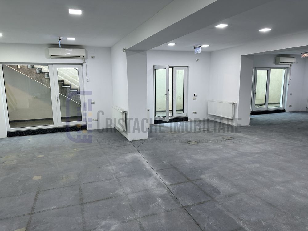 Spatiu comercial, open space, pana la 230 m², vestiar si dusuri in locatie - Poză 3
