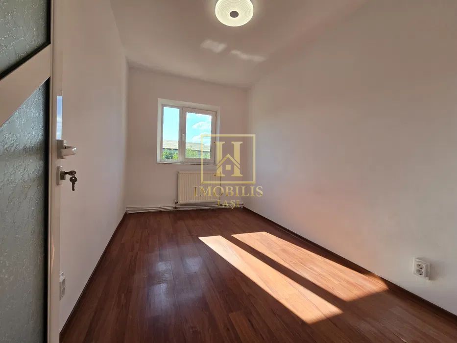 Apartament 3 camere, Dec., et. 4, bloc din 1990, 91.500 euro - Poză 4