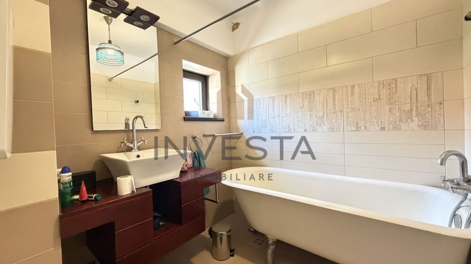 Apartament cu 2 camere de inchiriat, etaj intermediar, Central - Poză 7